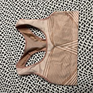 Good American sports bra. Brand new!